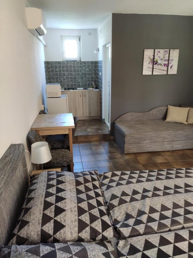 Vasti Apartman Siófok Eksteriør bilde